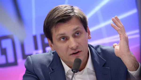 Гудков опять обосрался: РКН не стал регистрировать газету либерала - «Политика»