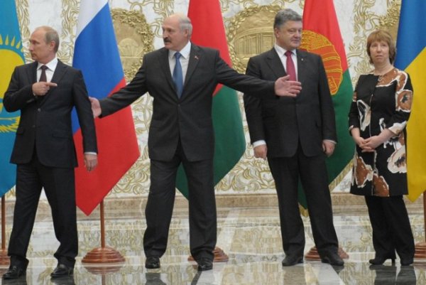 Киев разорвал договор о дружбе России и Украины