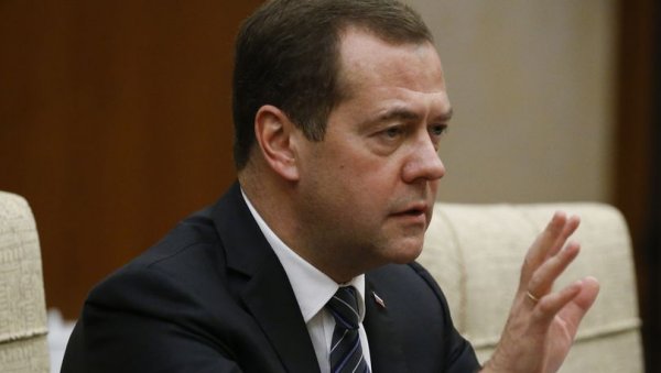 Медведев потребовал сдерживать необоснованный рост цен на строительные материалы - «Спорт»
