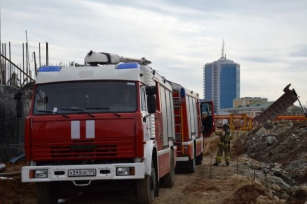 На стройке конгресс-центра к саммиту БРИКС в Челябинске произошел пожар - «Происшествия»