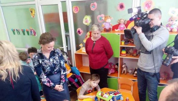 Омбудсмен Анна Кузнецова посетит детский дом в Кольчугине - «Новости дня»