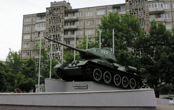 ОНФ осадил архитектора, вздумавшего перенести танк Т-34 в Калининграде - «Новости Дня»