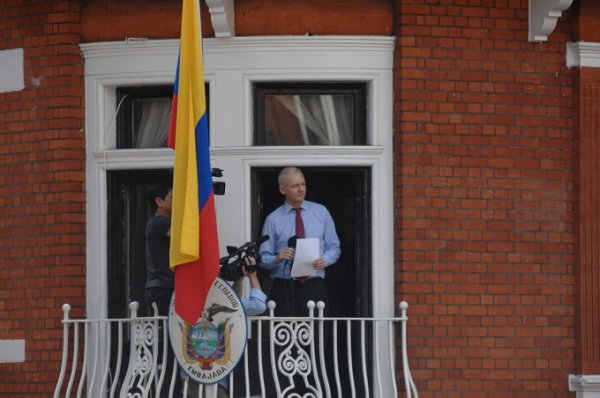 Основатель WikiLeaks Джулиан Ассанж арестован в Британии