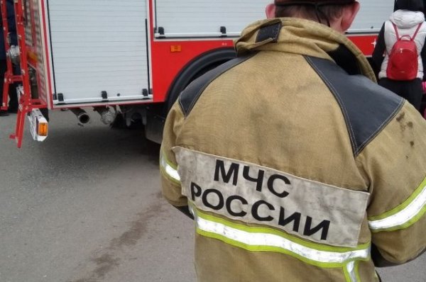 Под Воронежем ликвидировали открытое горение в распределительном центре - «Происшествия»