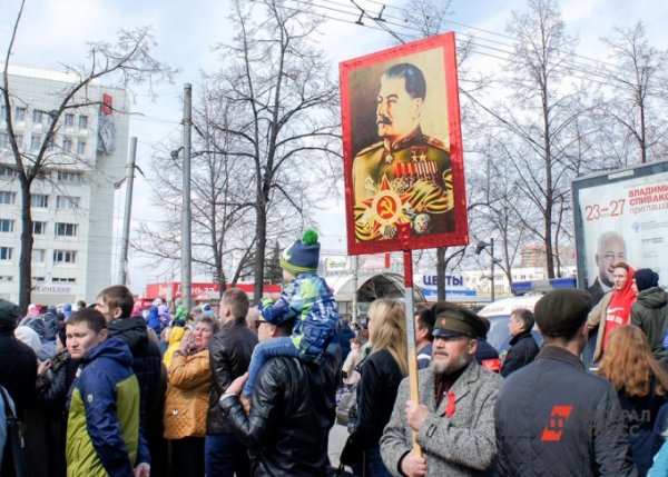 Правнук Сталина назвал дегенератами россиян, оправдывающих репрессии