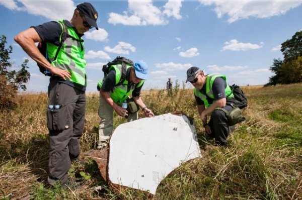 Премьер Нидерландов обсудил с Зеленским расследование дела Boeing MH17 - «Политика»