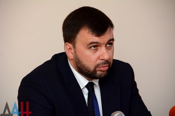 Пушилин поручил вице-премьеру Пашкову взять под контроль запуск простаивающих предприятий Республики