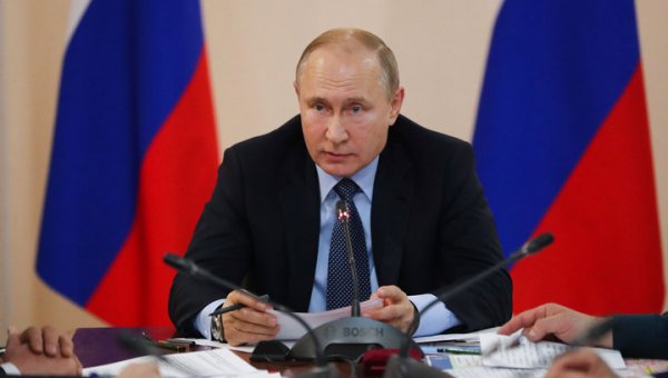 Путин подписал указ о мерах по ликвидации последствий природных пожаров - «Новости дня»