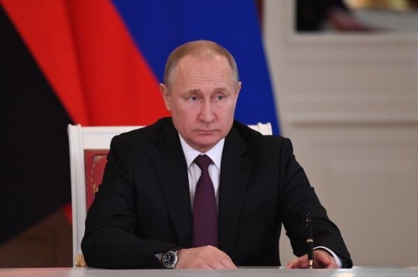 Путин поручил внести в парламент закон о защите капиталовложений - «Политика»