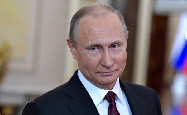 Путин — Зеленскому: Было бы справедливо вернуть паспорт Украины Саакашвили - «Новости Дня»