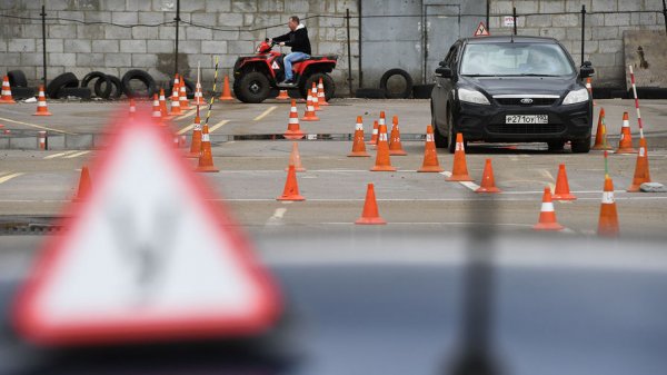 Российских водителей могут разделить на любителей и профессионалов - «Новости Дня»