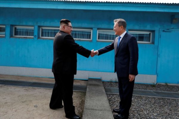 Сеул предложил провести новый саммит лидеров двух Корей в конце апреля - «Происшествия»
