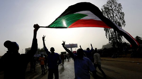 СМИ: главу разведки Судана отправили в отставку - «Новости Дня»