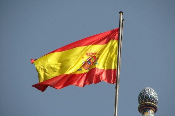 Социалисты побеждают на парламентских выборах в Испании - «Политика»