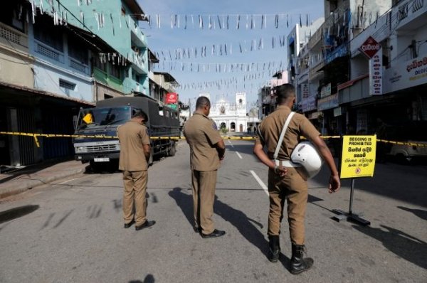 Спецслужбы США и Индии предупреждали власти Шри-Ланки о терактах - «Происшествия»