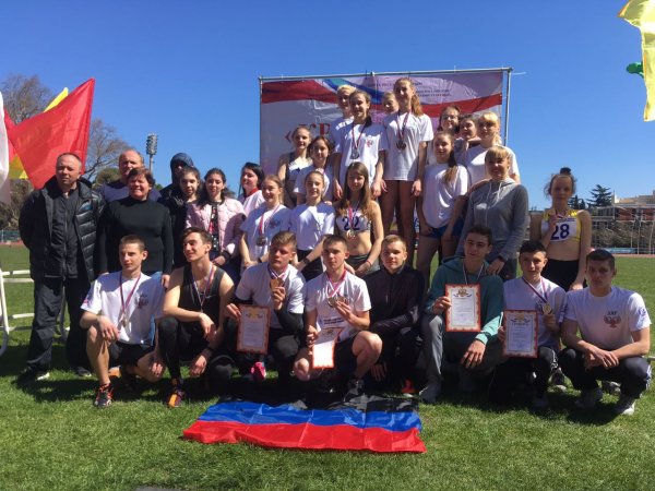 Спортсмены из ДНР завоевали 36 медалей, включая 20 золотых, на турнире по легкой атлетике в Ялте