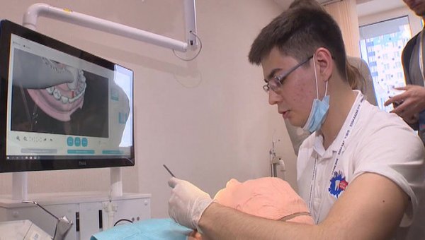 Студентам-стоматологам из ЕС показали российскую симуляционную поликлинику - «Новости дня»
