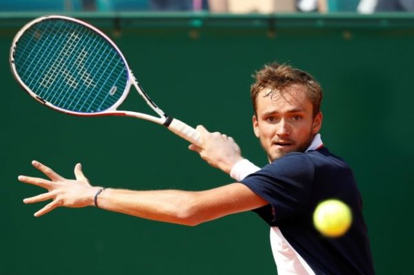 Теннисист Даниил Медведев проиграл в финале турнира в Барселоне - «Происшествия»