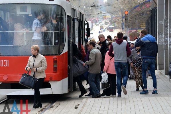 Трамваи и троллейбусы ДНР с начала года перевезли около 25 миллионов пассажиров – Минтранс