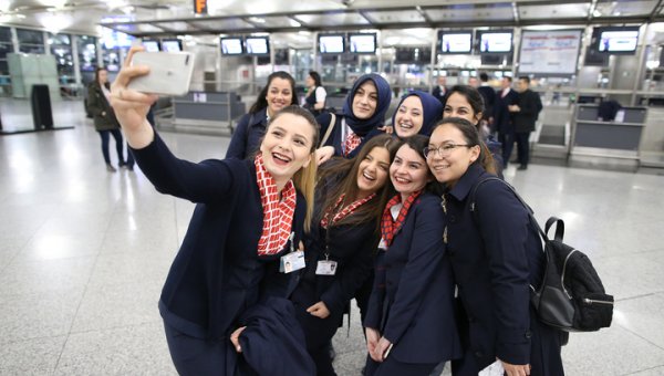 Турецкий международный аэропорт имени Ататюрка прекратил свою работу - «Новости дня»