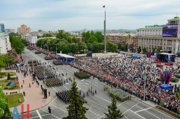 Участники «Юнармии» пройдут в колонне Парада Победы 9 мая в Донецке – Басурин