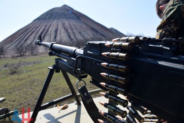 Украинские силовики за сутки шестикратно снизили интенсивность обстрелов территории ДНР – СЦКК