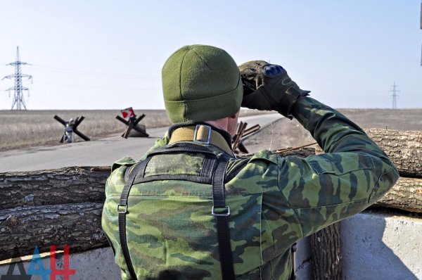 УНМ ДНР назвало украинских комбригов, причастных к вечерним обстрелам Горловки и Докучаевска