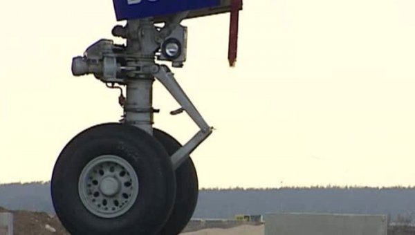 В аэропорту Брюсселя самолет премьера Болгарии повредил шасси во время посадки - «Новости дня»