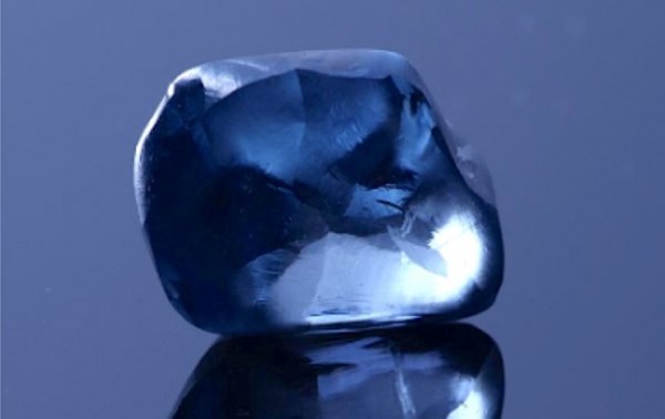 В Ботсване нашли редчайший синий алмаз - (видео)