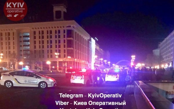 В центре Киева ранили полицейского и угнали авто