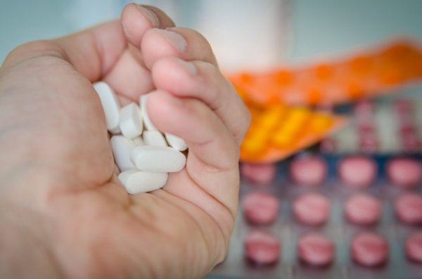 В Екатеринбурге мужчине грозит срок за продажу лекарства от гепатита
