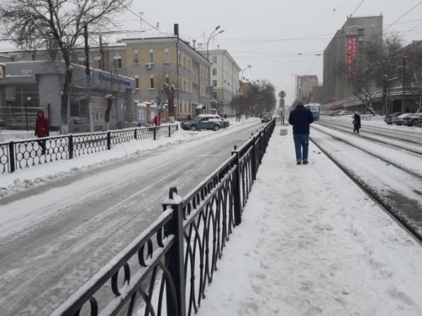 В Екатеринбурге технику для уборки города снова перевели на зимний режим