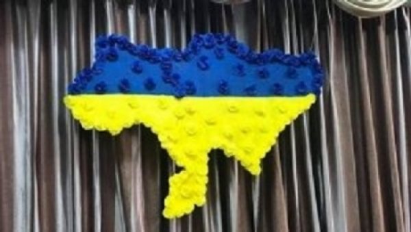 В Киеве на избирательном участке повесили карту Украины без Крыма и Донбасса - «Военное обозрение»