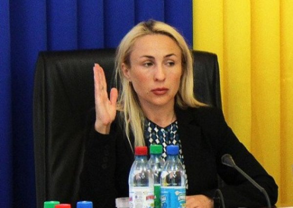 В Николаеве губернатор назвала ЗЕ малороссом и потребовала сняться с выборов - «Военное обозрение»