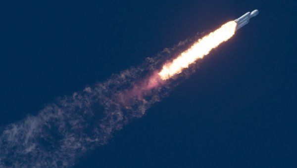 В SpaceX отчитались о новых успехах при запуске ракеты Falcon Heavy - «Новости дня»