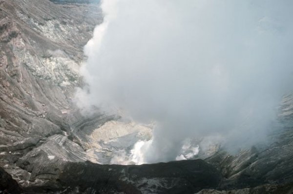 В Японии произошло извержение вулкана Асо - «Политика»