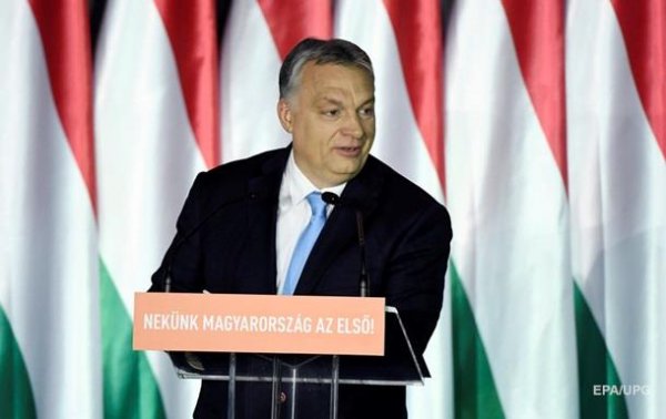 Венгрия поздравила Зеленского с победой на выборах
