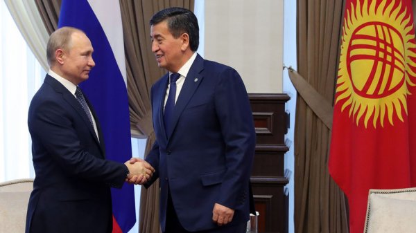 Визит Путина «решил проблемы» киргизстанцев, заявил Жээнбеков - «Политика»