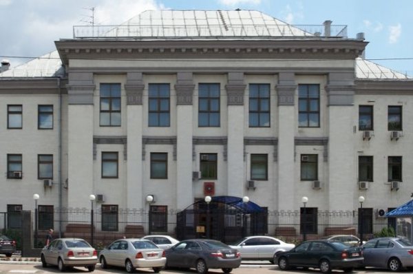 Взрыв произошел у посольства России в Киеве - «Происшествия»