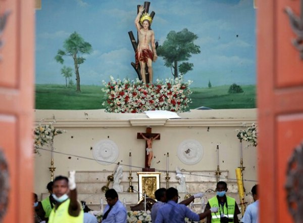 Взрывы на Шри-Ланке уcтроили семеро смертников - «Спорт»