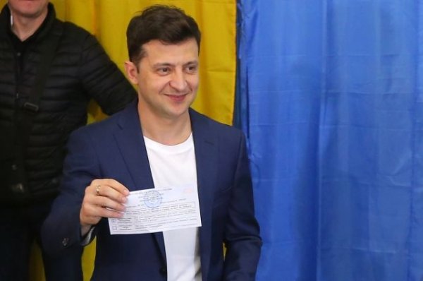 Зеленский проголосовал во втором туре выборов президента Украины - «Политика»
