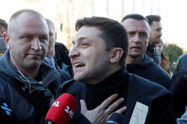 Зеленский раскритиковал штаб Порошенко из-за организации дебатов - «Политика»