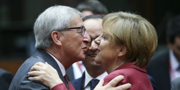 Жан-Клод Юнкер: Меркель достойна занять руководящий пост в Евросоюзе - «Новости Дня»