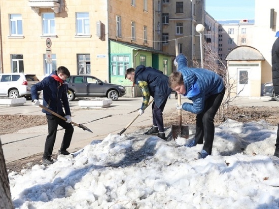 Менее чем через час в Архангельске стартует первый субботник этого года