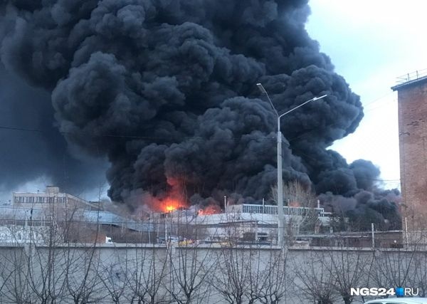 Пожар на заводе «Красмаш» локализован, тушение продолжается - «Новости Дня»