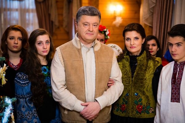СМИ узнали имена, под которыми во время отдыха скрывается семья Порошенко - «Новости Дня»