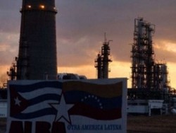 США введут новые санкции против Венесуэлы, чтобы прекратить экспорт нефти на Кубу - «Новости дня»