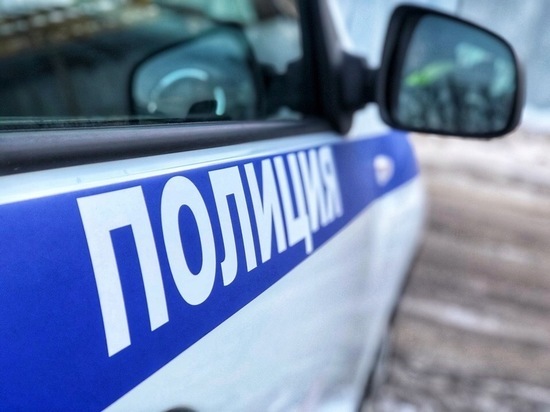 У пенсионерки в Тверской области украли из квартиры почти 300 тысяч рублей