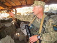 Украинские силовики заняли участок разведения сил у Золотого - Военный Обозреватель - «Военные действия»