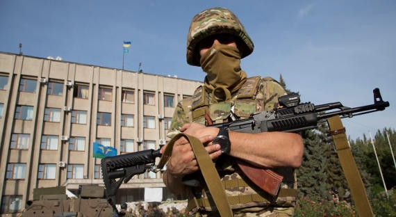 Украинский солдат расстрелял сослуживцев, устав от унижений - «Общество»
